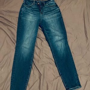 American Eagle Outfitters curvy high waist jeans